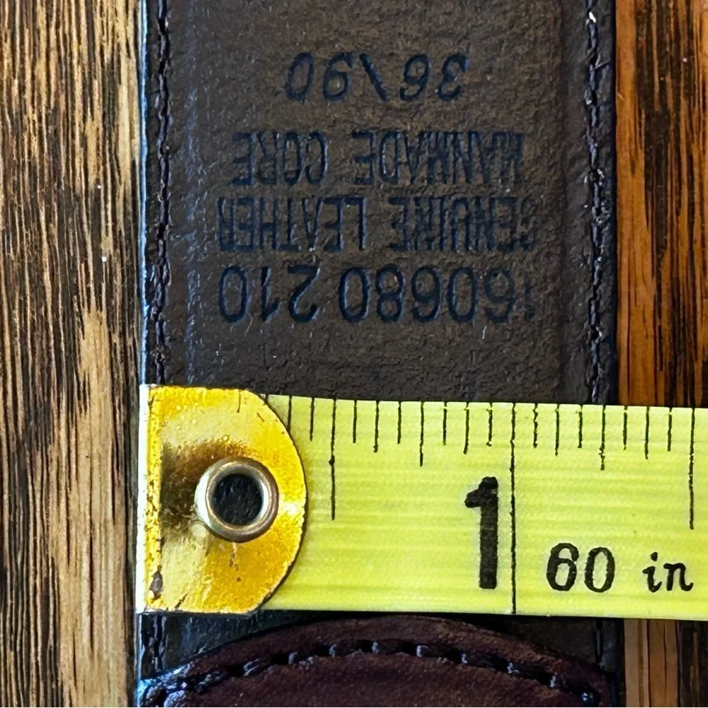 Men's Rich Brown Leather Belt with Buckle Size 36